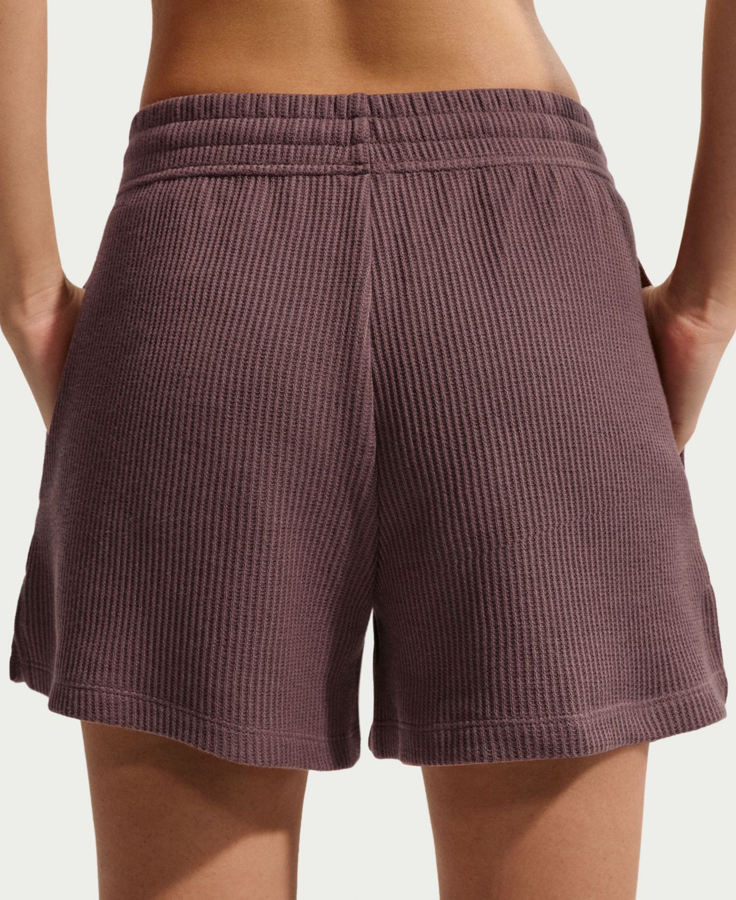 Plus Sportswear Chill Waffle Loose Mid-Rise Shorts