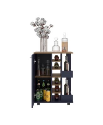 2 External Shelves, 6 Wine Racks and Locking Casters