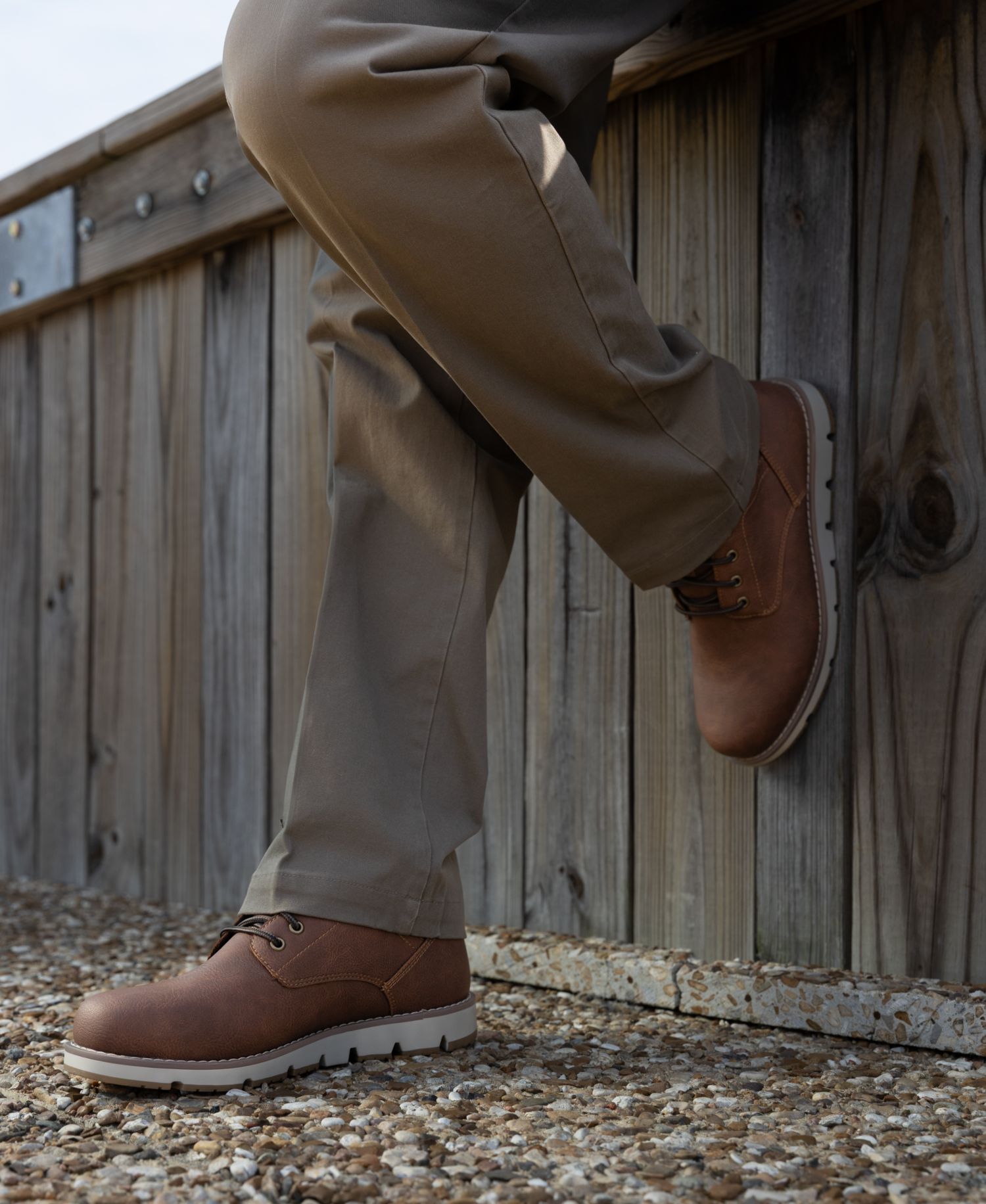 Men's Dustin Rugged Casual Chukka Round-Toe Boots