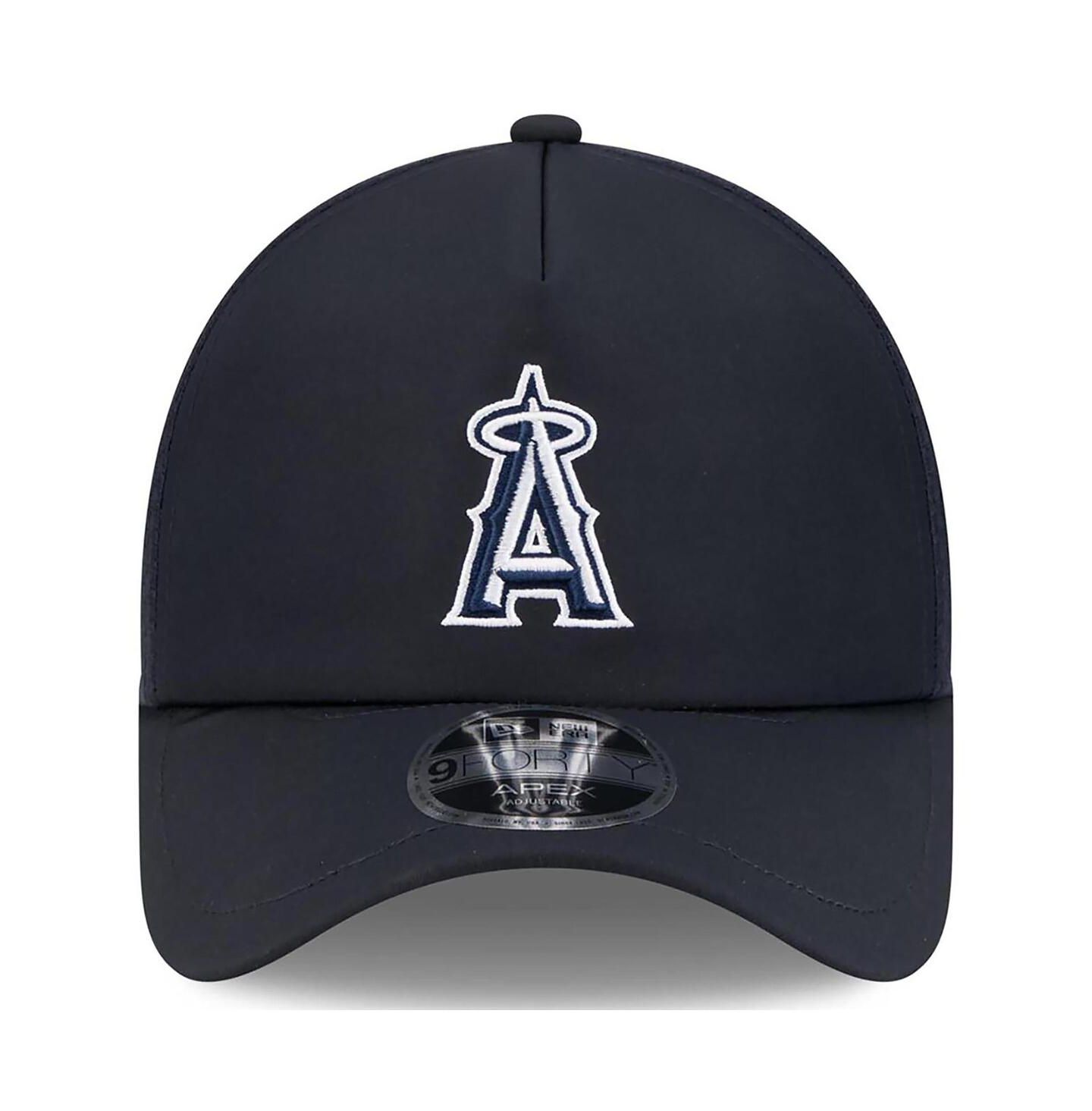 Мужская кепка New Era Navy Los Angeles Angels 2026 Batting Practice Apex 9FORTY Adjustable Trucker Hat — фото 4