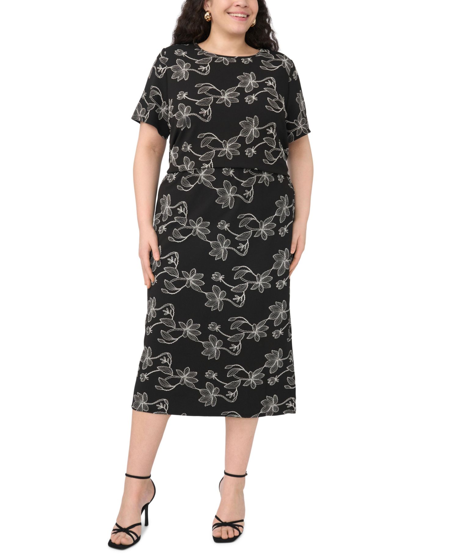 Plus Size Crewneck Short-Sleeve Top