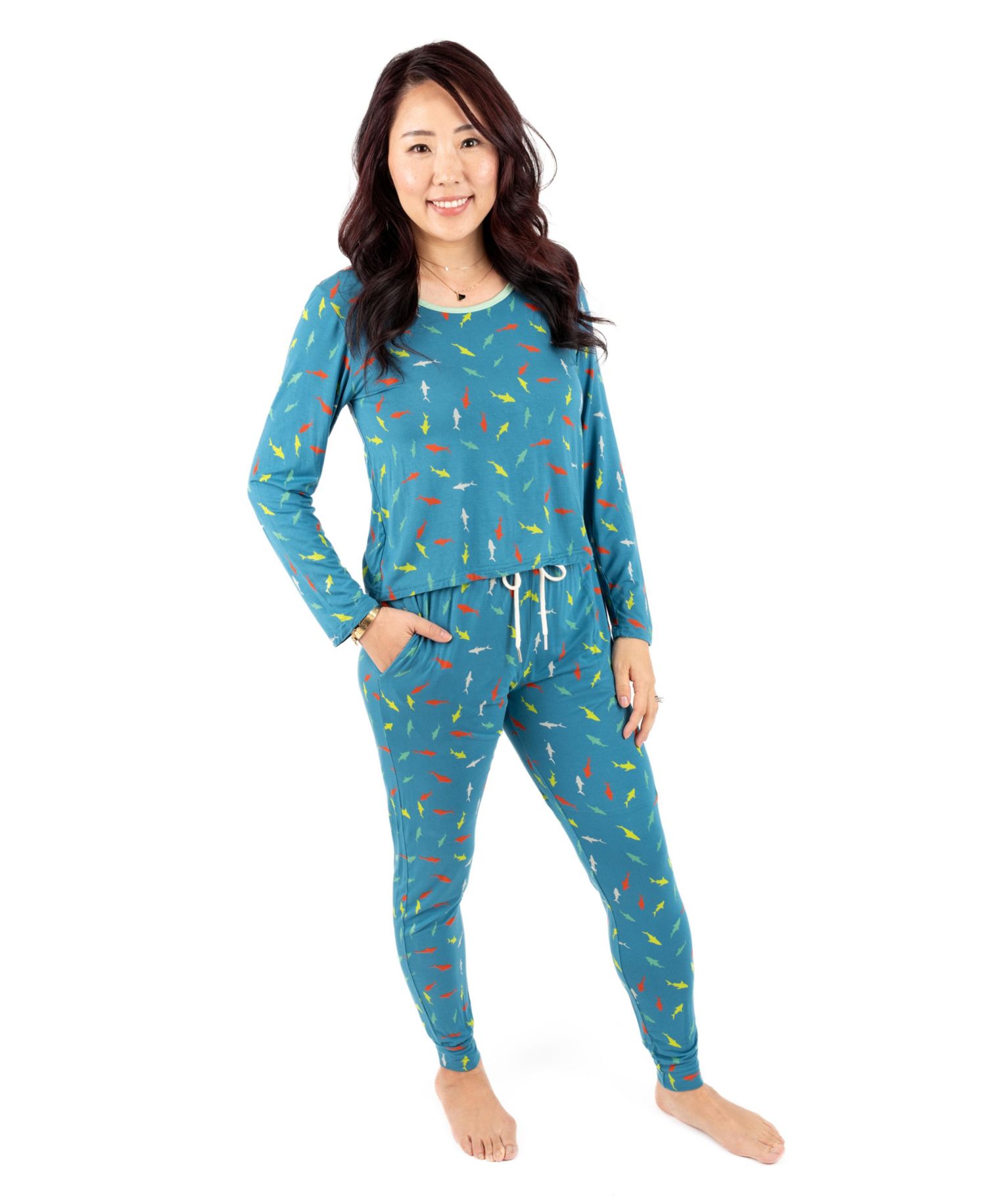 Women's Matching Family Two-Piece Cooling Bamboo Viscose Long Sleeve Pajamas - Nature and Wildlife Print