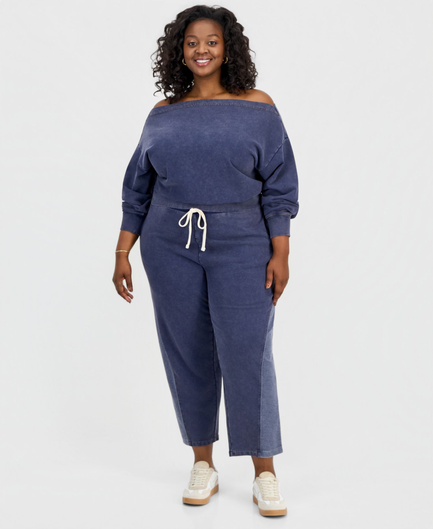 Trendy Plus Size French Terry Barrel-Leg Pants