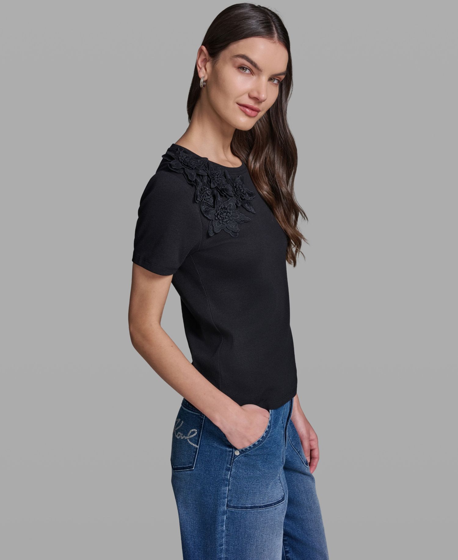Petite Floral Applique Short-Sleeve Rib Knit Top