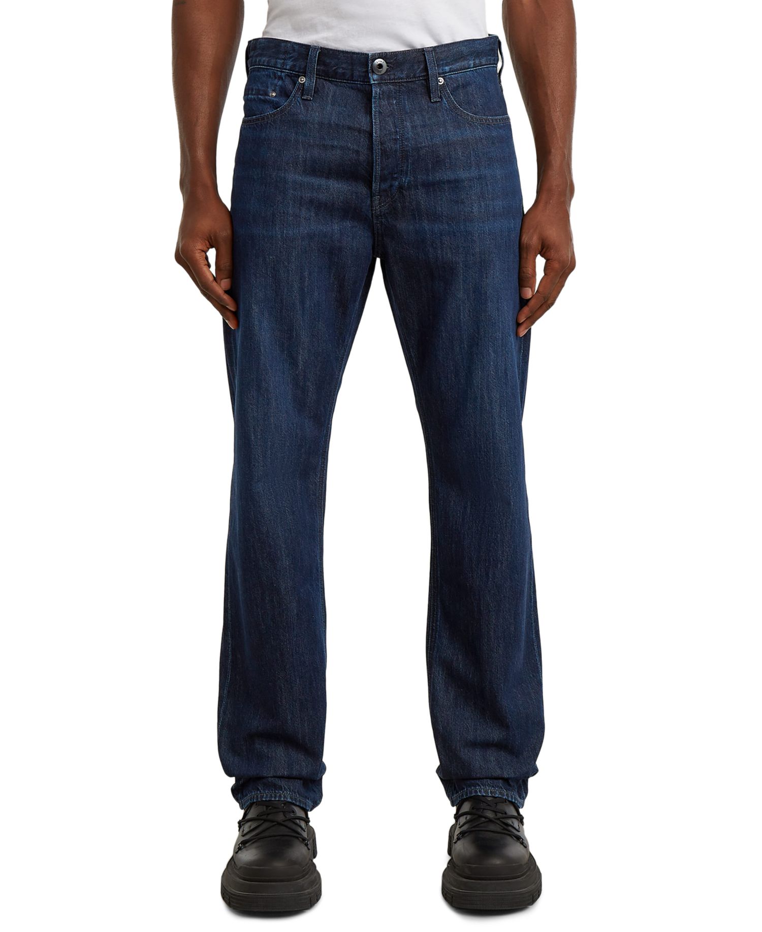 Men's Straight-Leg Jeans