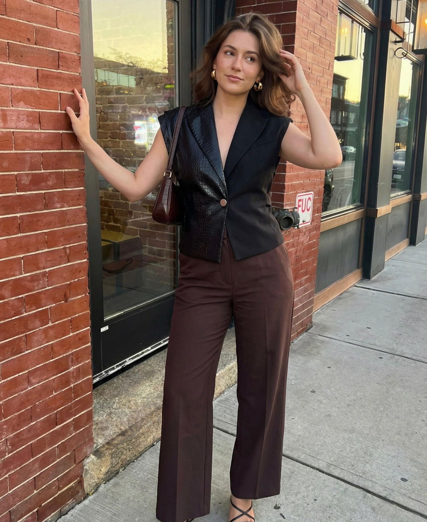Women's Mixed Texture Sleeveless Blazer