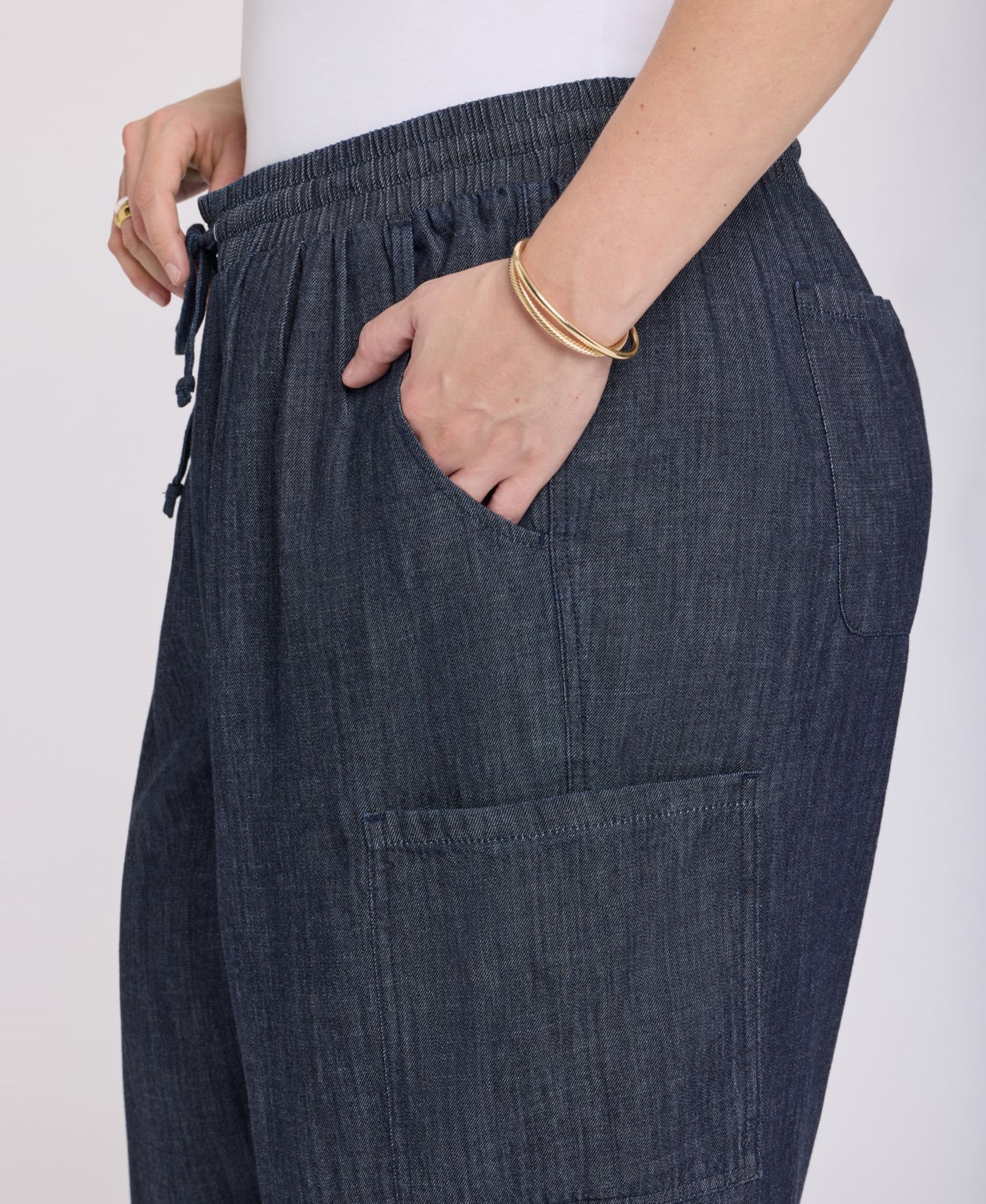 Plus Size Whitney Pull-On Cargo Crop Pants