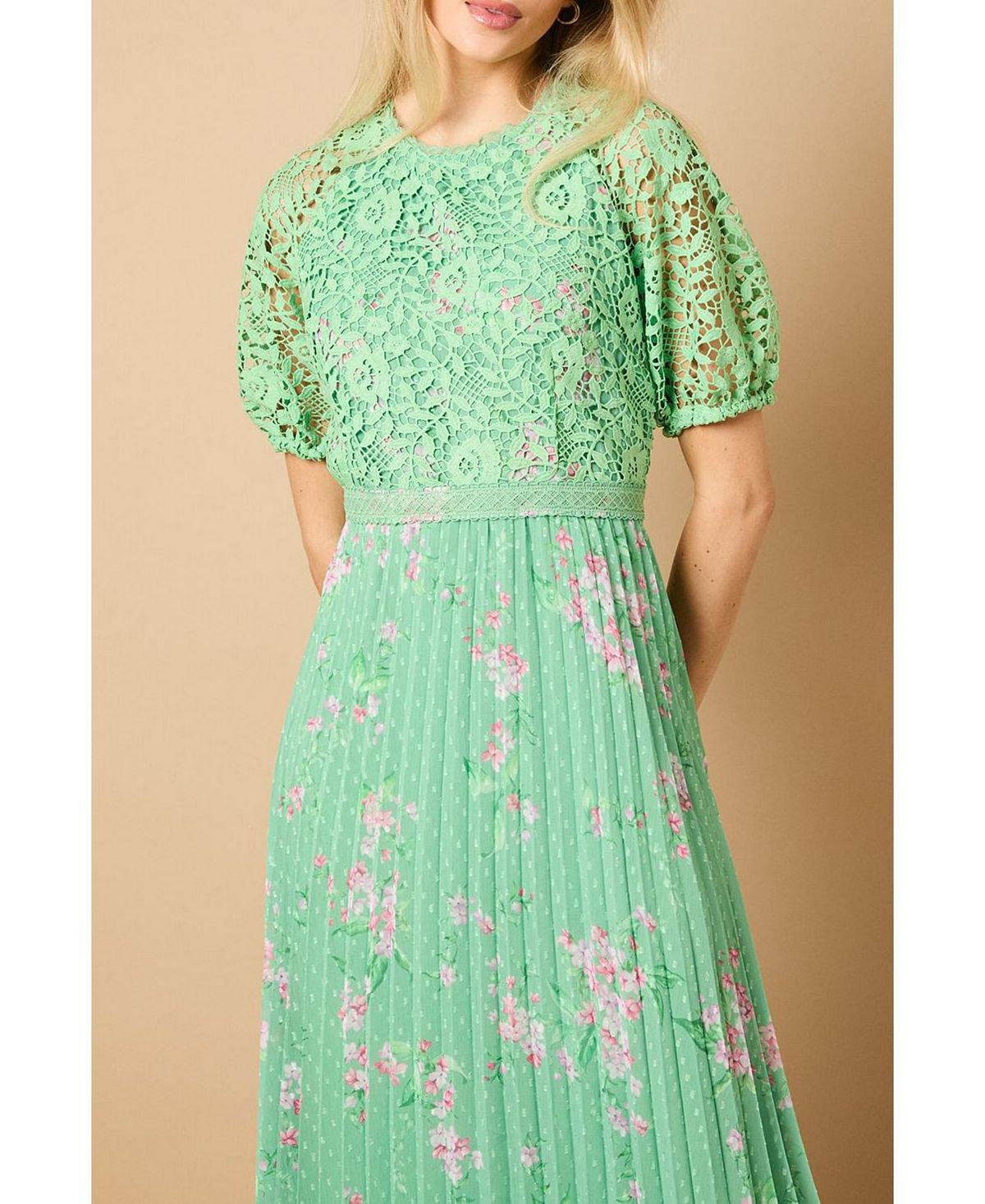 Oasis Women's Floral Lace Bodice Pleated Midi Dress view 8 — MAYCSS fashion products