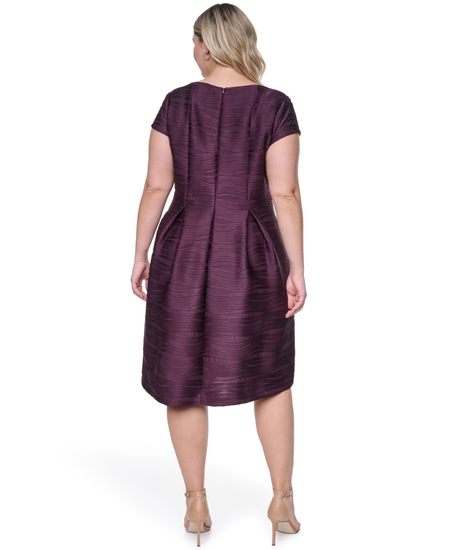 Plus Size Short-Sleeve Boat Neck Dress