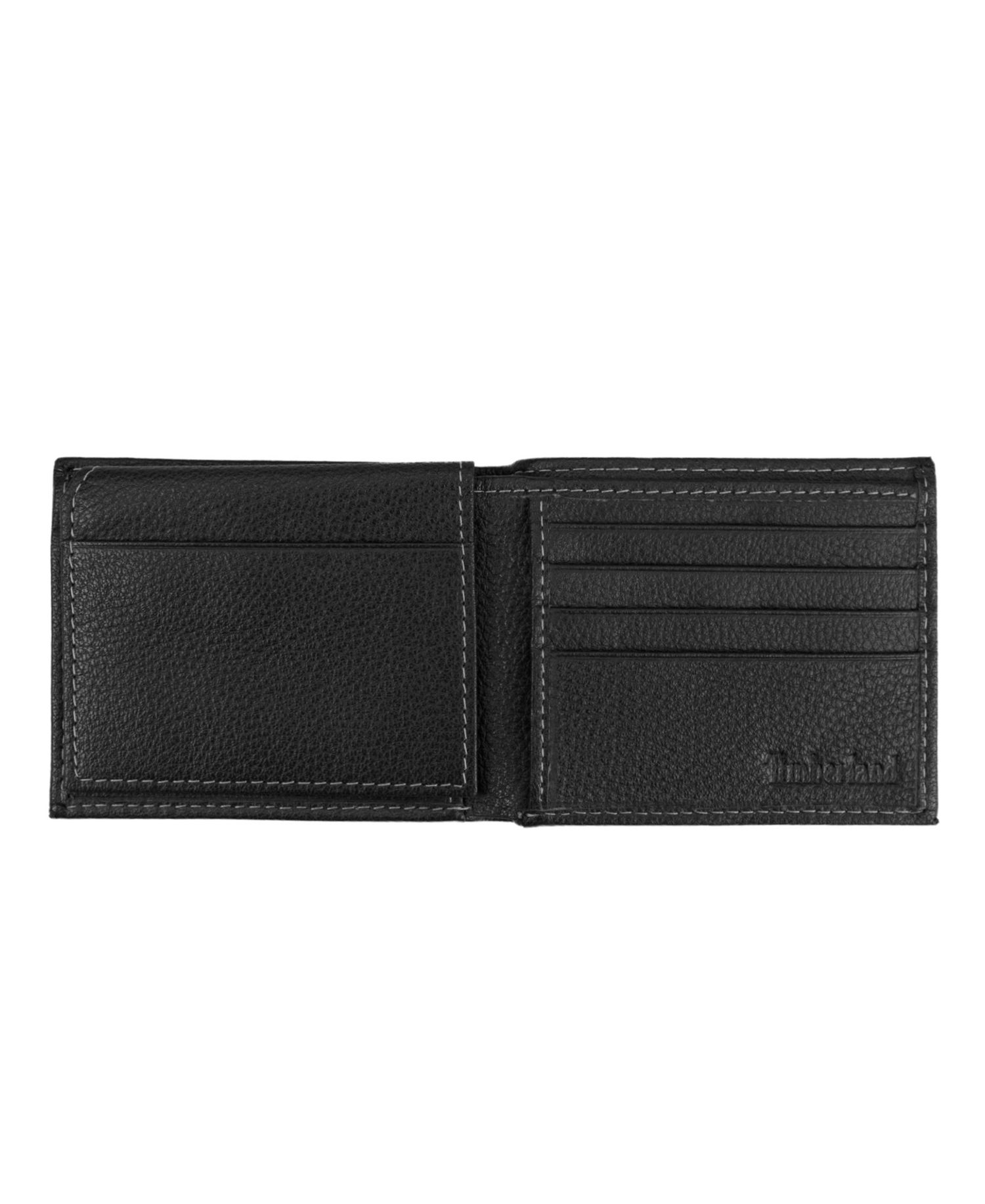 Men's Sportz Leather Passcase Wallet