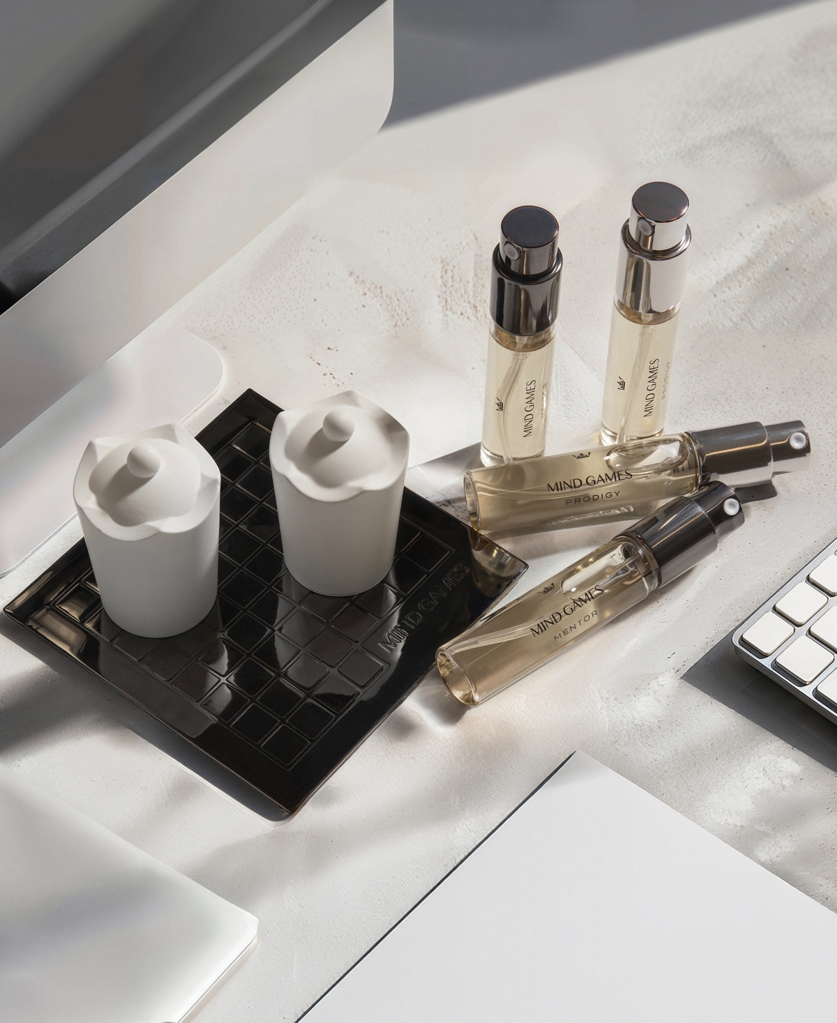 Mind Games 8-Pc. Perfumer Extraordinaire Mentor & Prodigy Extrait de Parfum Discovery Set
