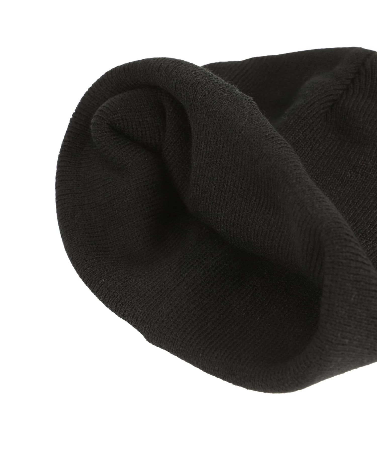 Men's Mickey Mouse Embroidery Acrylic Knit Standard Cuff Beanie