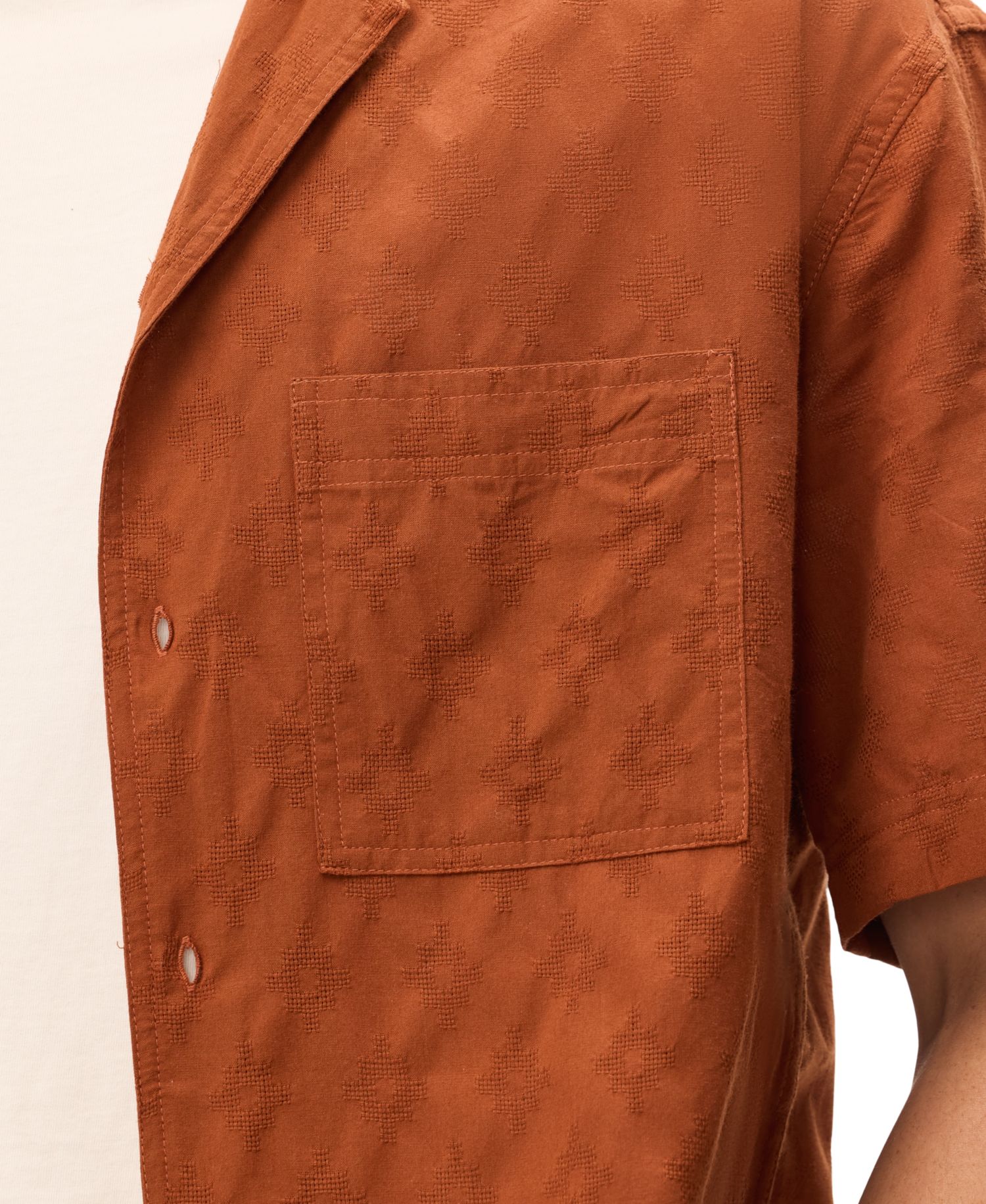 Men's Textured Pattern Short-Sleeves Shirt