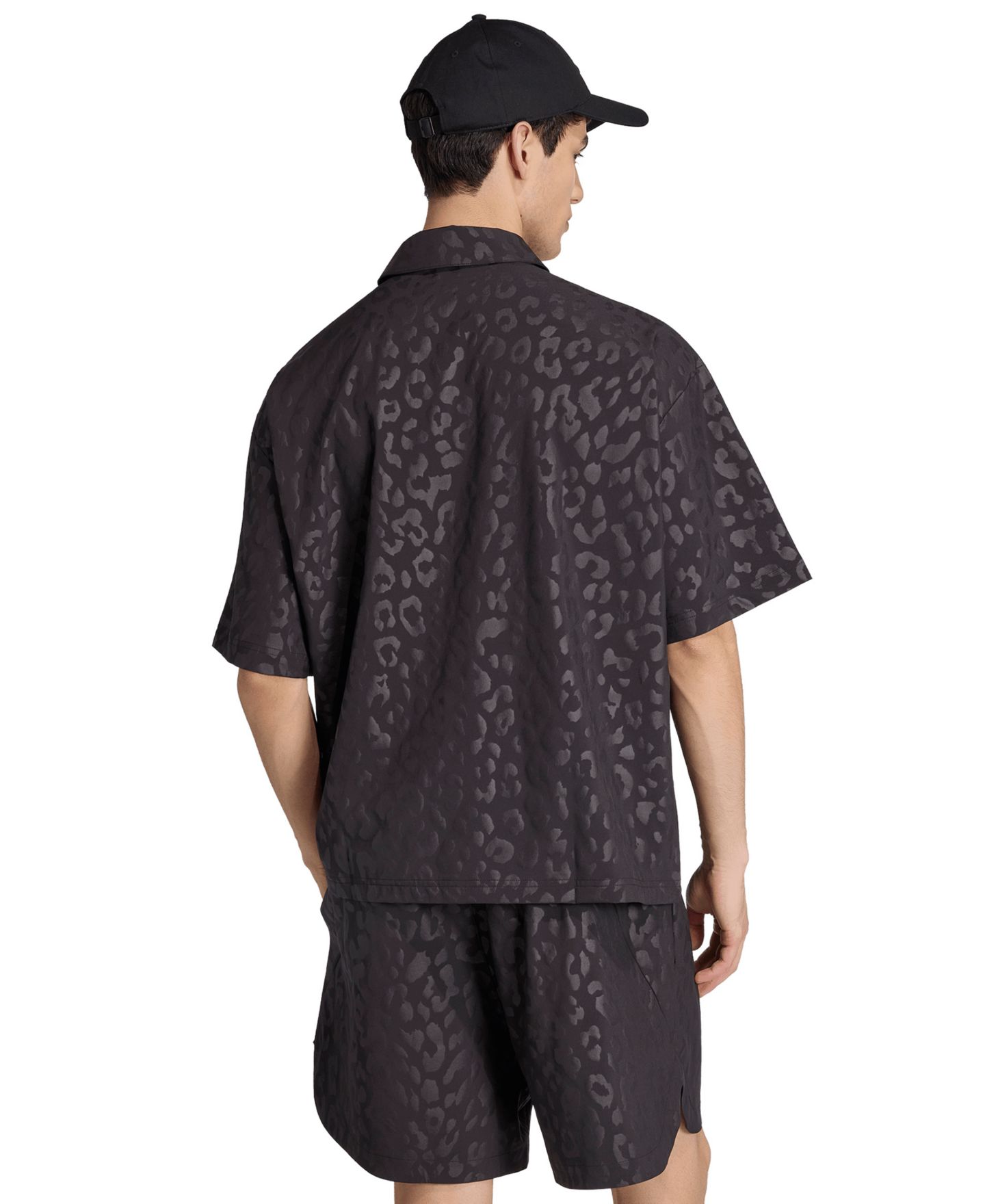 Мужская рубашка adidas Tech Leopard Short-Sleeve, цвет: Чёрный — фото 3