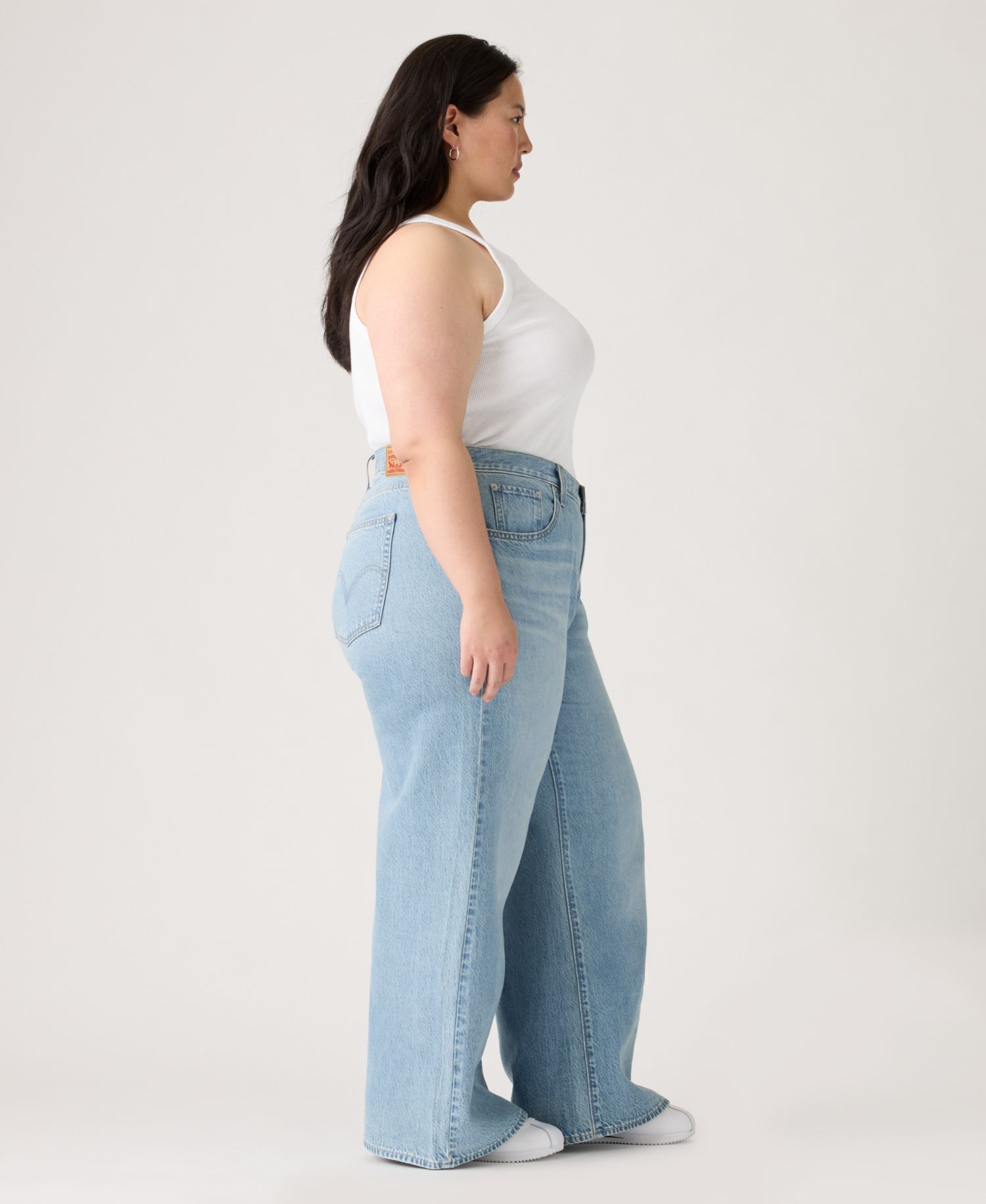 Women's Cinch-Waist Lightweight Baggy Jeans
