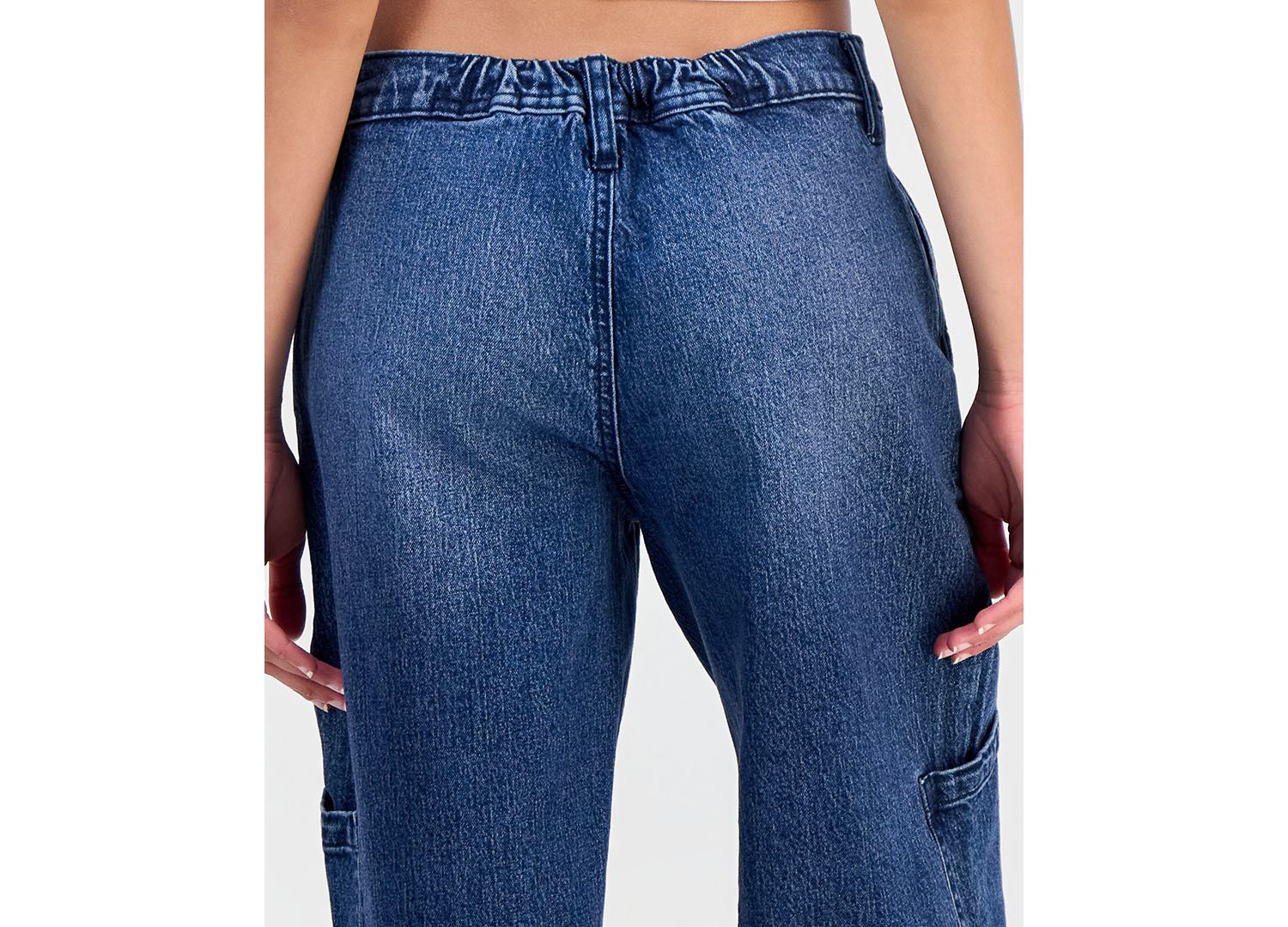 Juniors' Elastic-Back Mid-Rise Wide-Leg Cargo Jeans