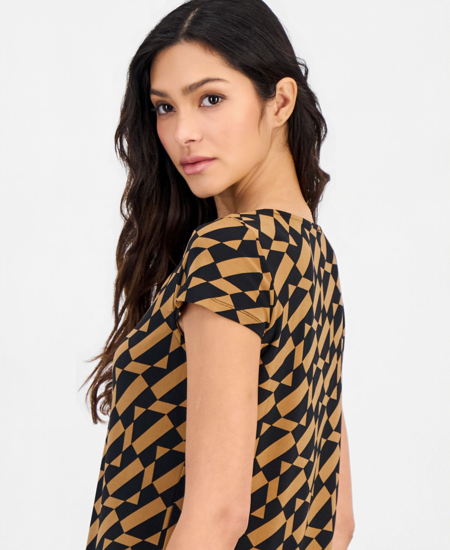 Plus Size Printed V-Neck Short-Sleeve Top
