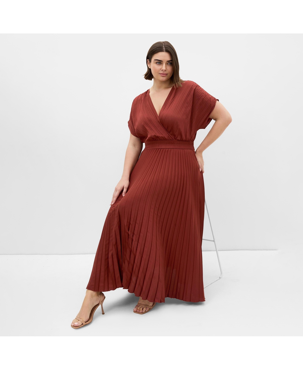 City Chic Women's Elia Pleat Dress