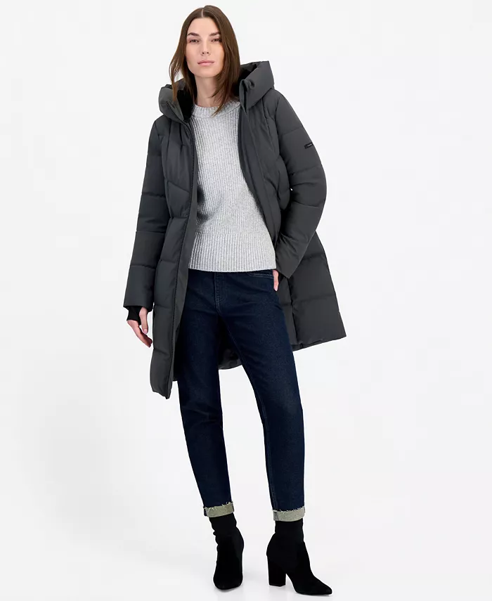 Women's Hooded Zippered Puffer Coat