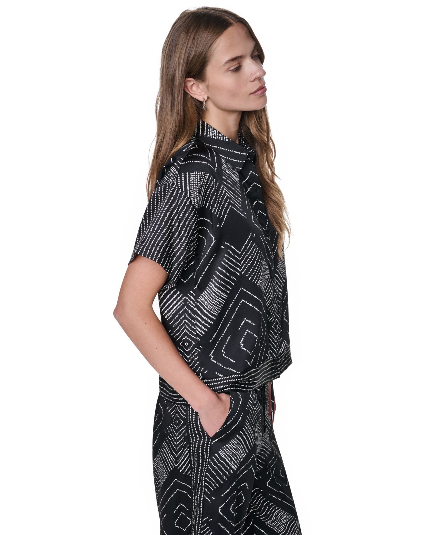 Women's Printed Button-Down Collared Neck Shirt