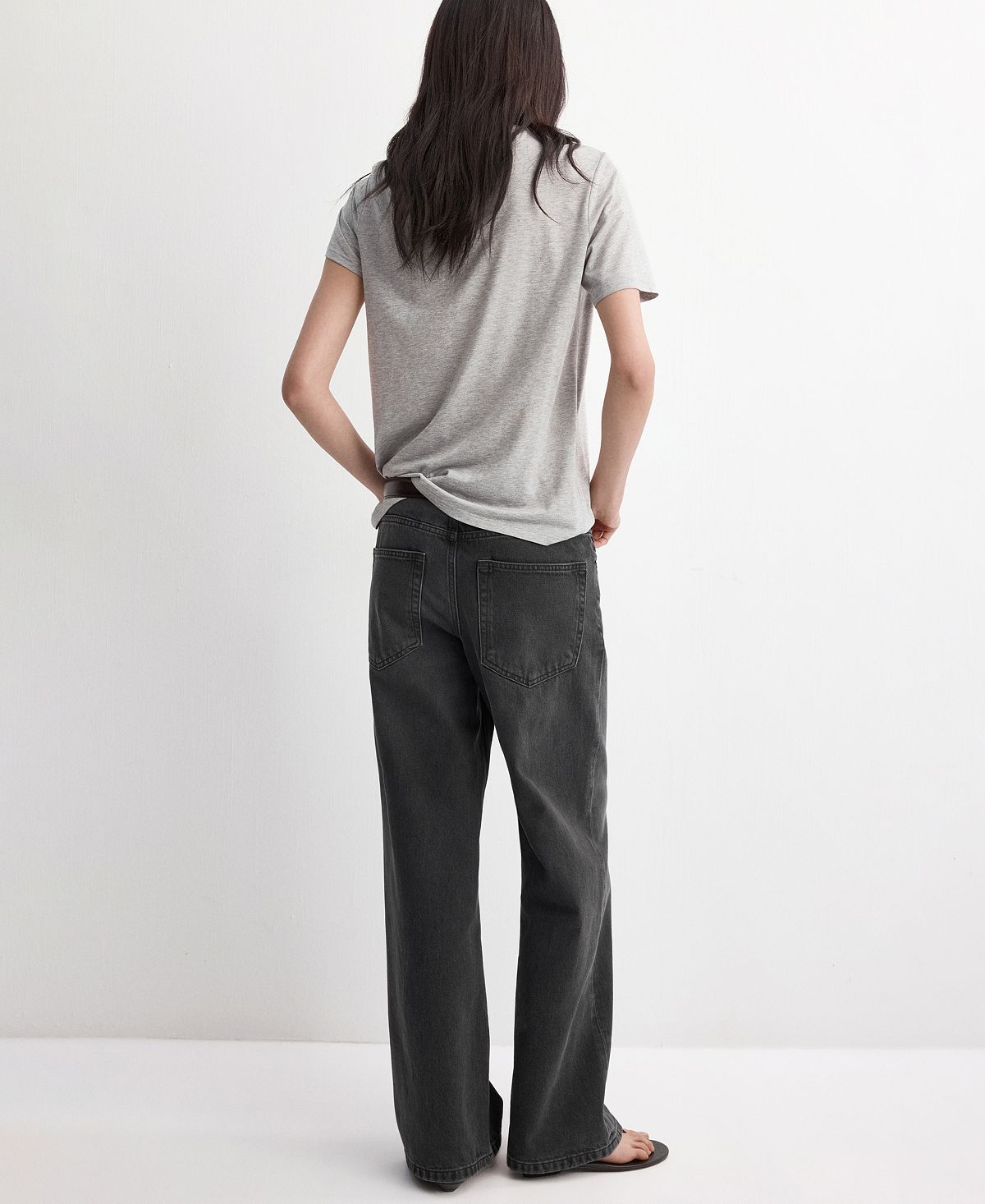 Mango Women's Mid-Rise Straight Jeans view 2 — MAYCSS fashion products