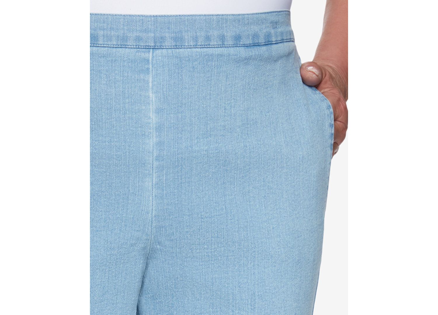 Petite Classics Pull-On Capri Pants
