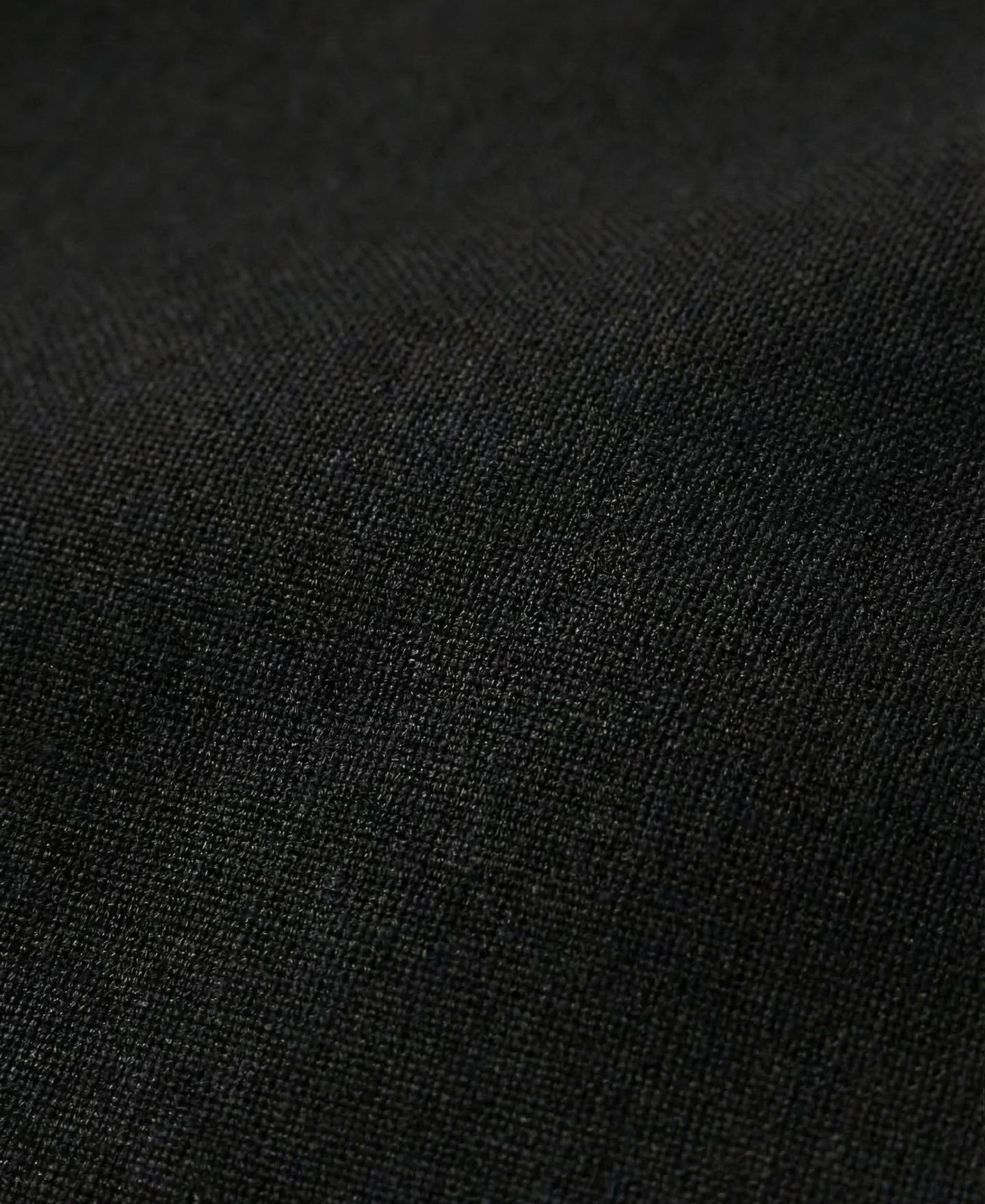 Женский топ Modenaire Contrast Bow Tie Neck Cropped, цвет: Чёрный / Белый — фото 8