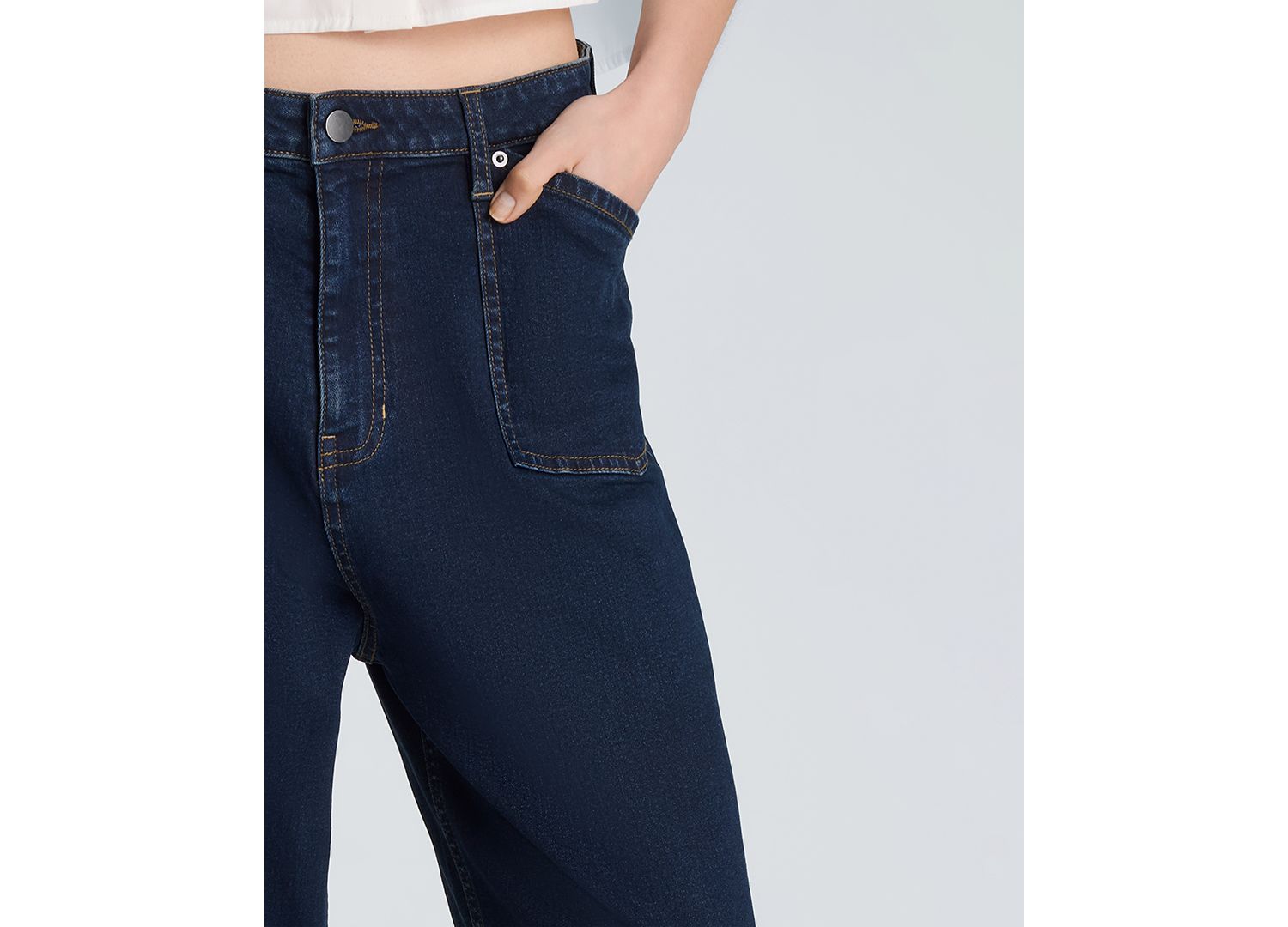 Women's High-Rise Barrel Leg Jeans