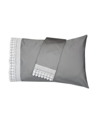 Embellished 4-Inch Lace Trim Pillowcases (Pair)