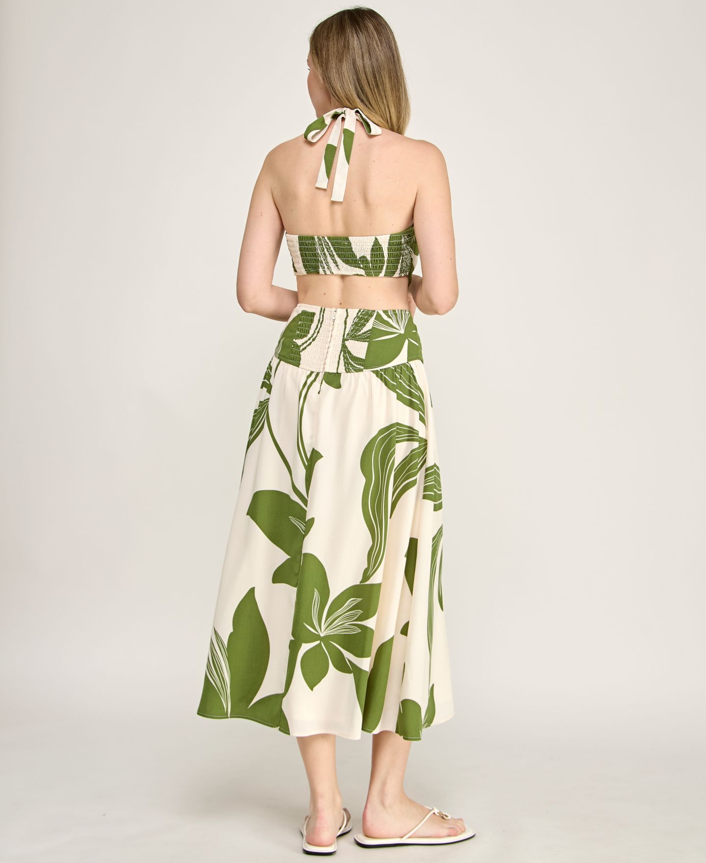 Женское платье ROW A Juniors' Halter Neck Fit And Flare Midi, цвет: Оливковый — фото 6