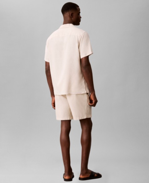 Мужские Calvin Klein Men's 7" Straight Linen Blend Elastic Waistband Shorts