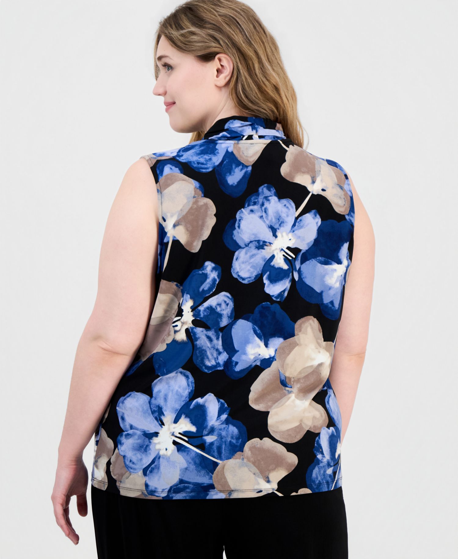 Plus Size Printed V-Neck Sleeveless Top