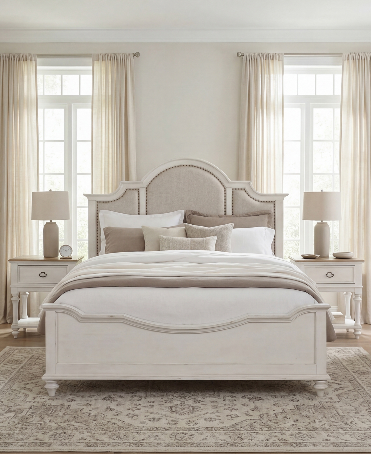 Mandeville Upholstered California King Bed