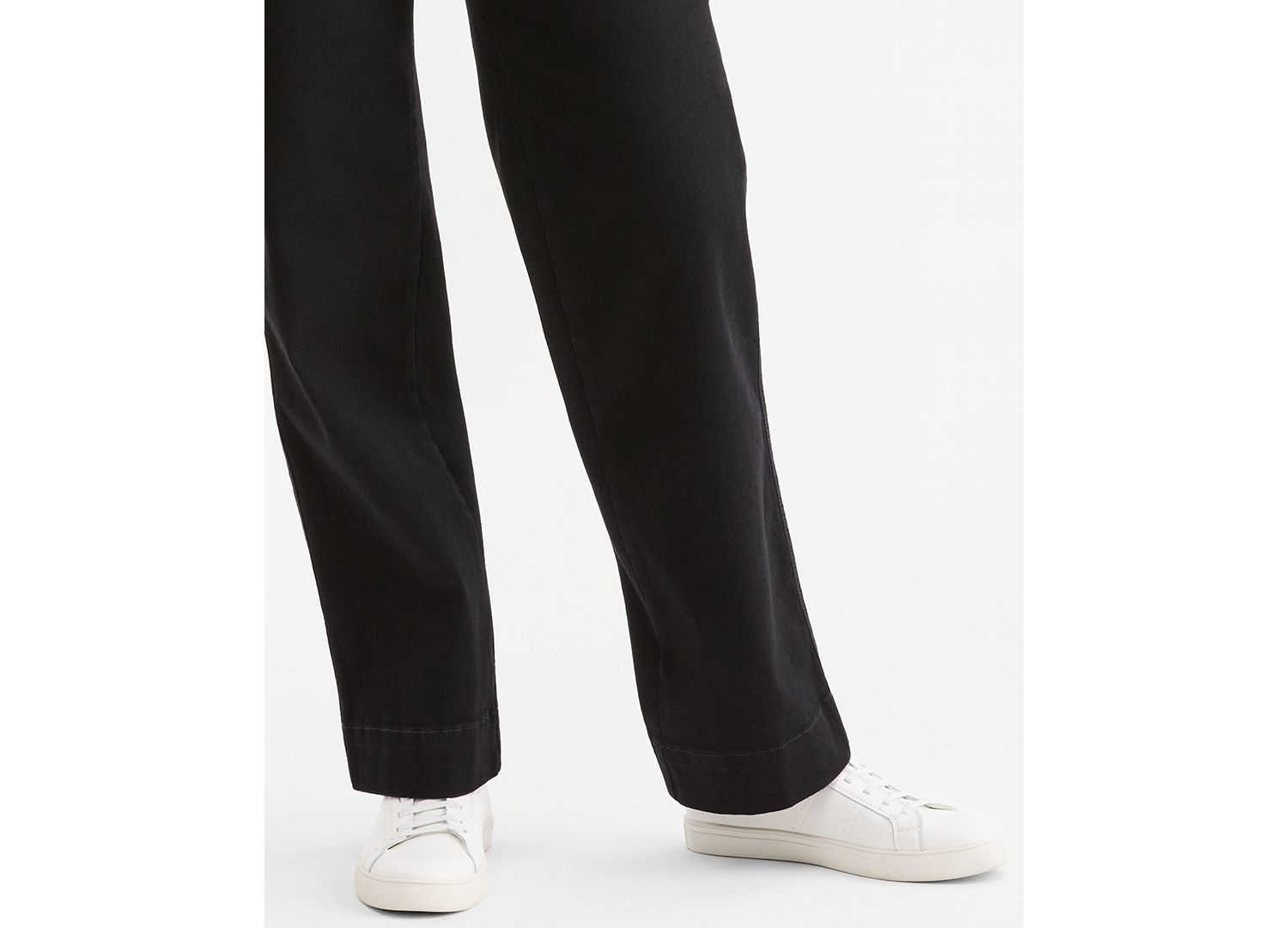 Women's Shaping Pull-On Wide-Leg Jeans