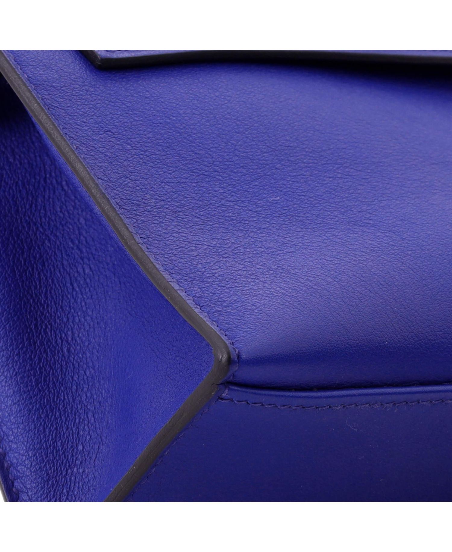 Kelly Pochette Swift