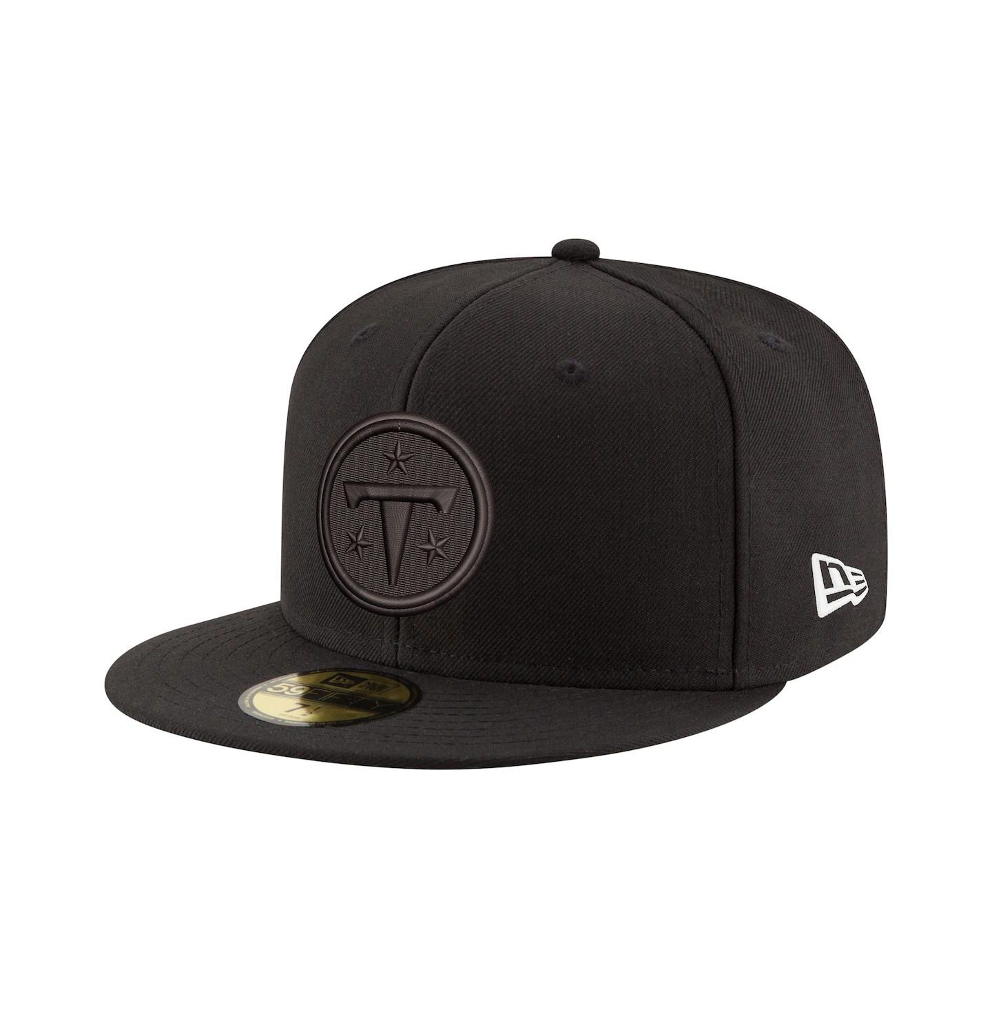 Мужская кепка New Era Black Tennessee Titans Black on Black 59FIFTY Fitted Hat — фото 1