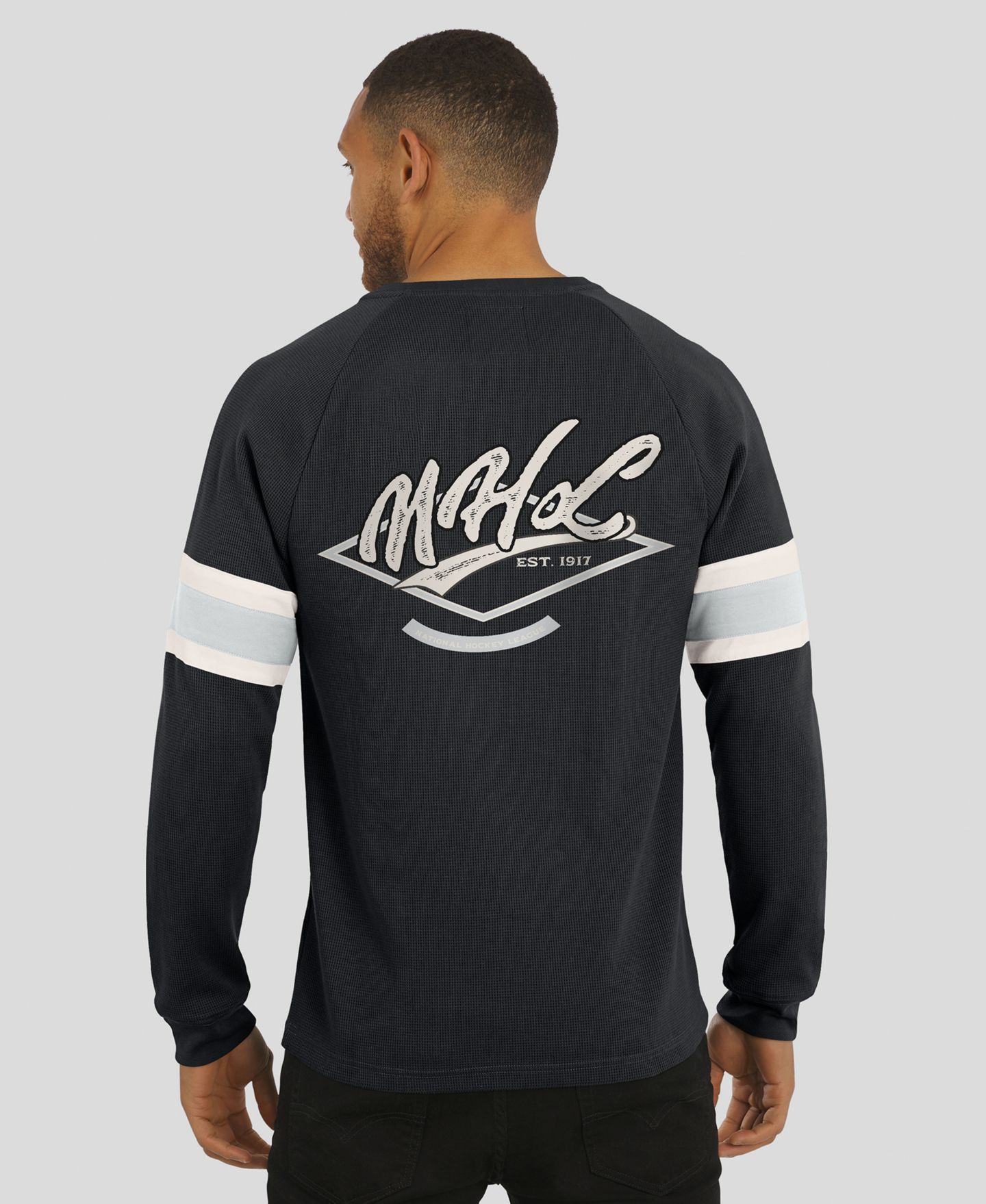 Мужская футболка Fanatics Black NHL Waffle-Knit Raglan Long Sleeve Henley — фото 5
