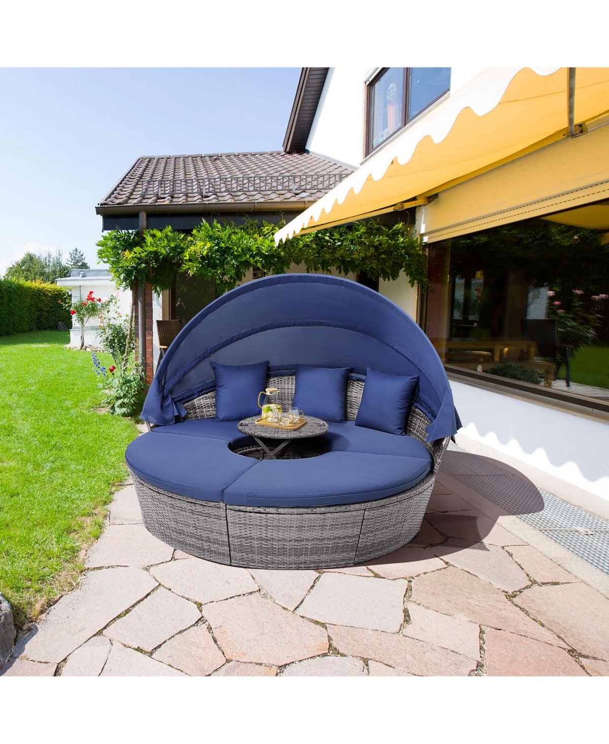 Gymax Outdoor Round Daybed with Retractable Canopy and Side Table Backyard Poolside Lawn