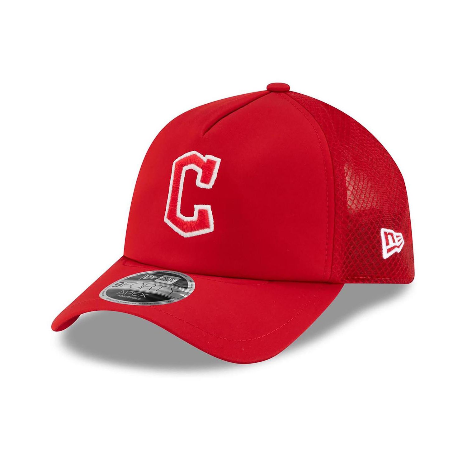 Men's Red Cleveland Guardians 2026 Batting Practice Apex 9FORTY Adjustable Trucker Hat