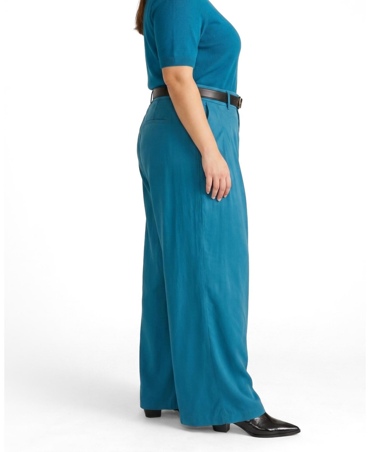 Universal Standard Plus Cooling Stretch Cupro Button-Down Blouse