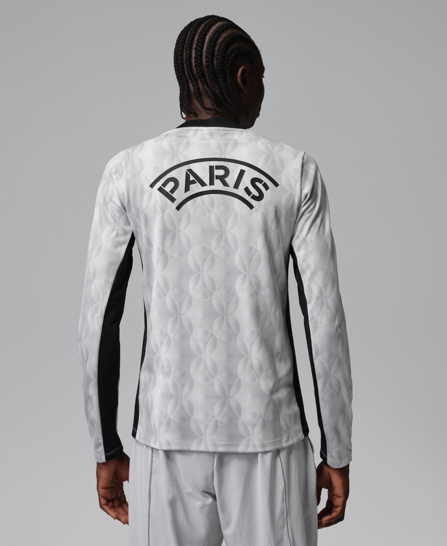 Men's Black Paris Saint-Germain Long Sleeve Pre-Match Dri-FIT Top