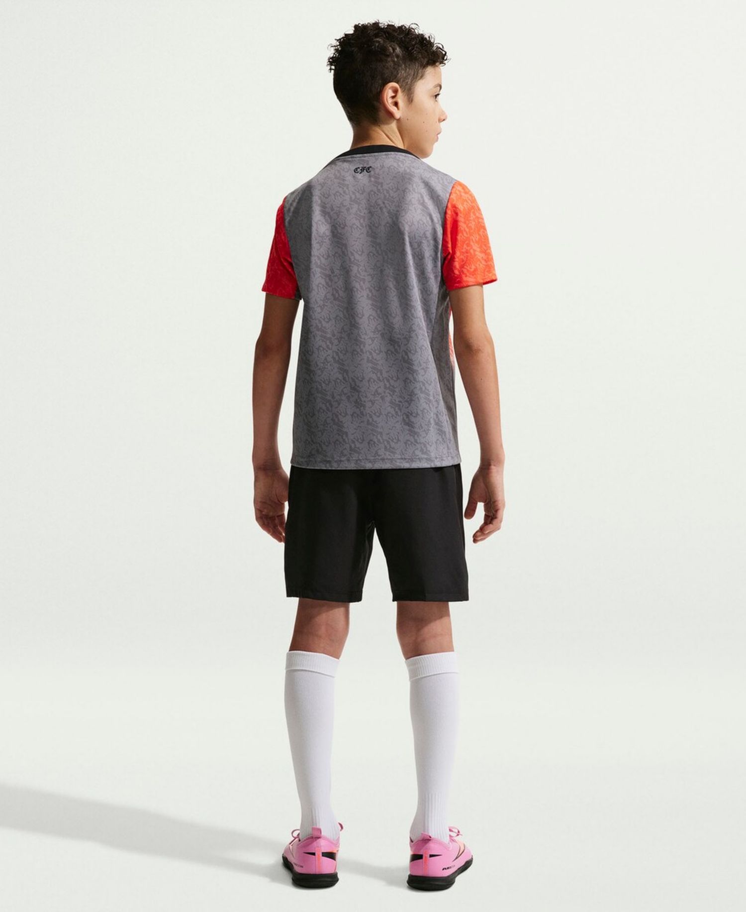 Big Boys and Girls Gray Chelsea 2025/26 Academy Pro Pre-Match Top