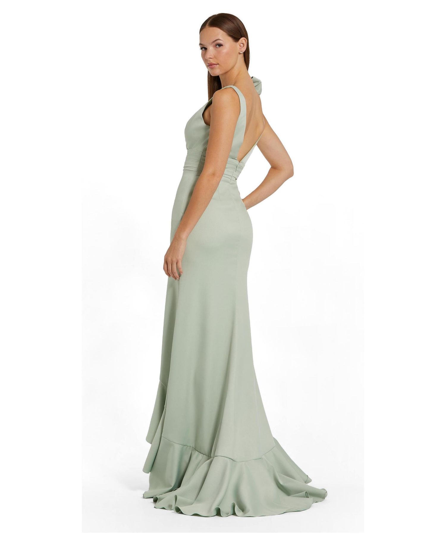 Women's Crepe Sleeveless Ruffled V-Neck Gown With Bow