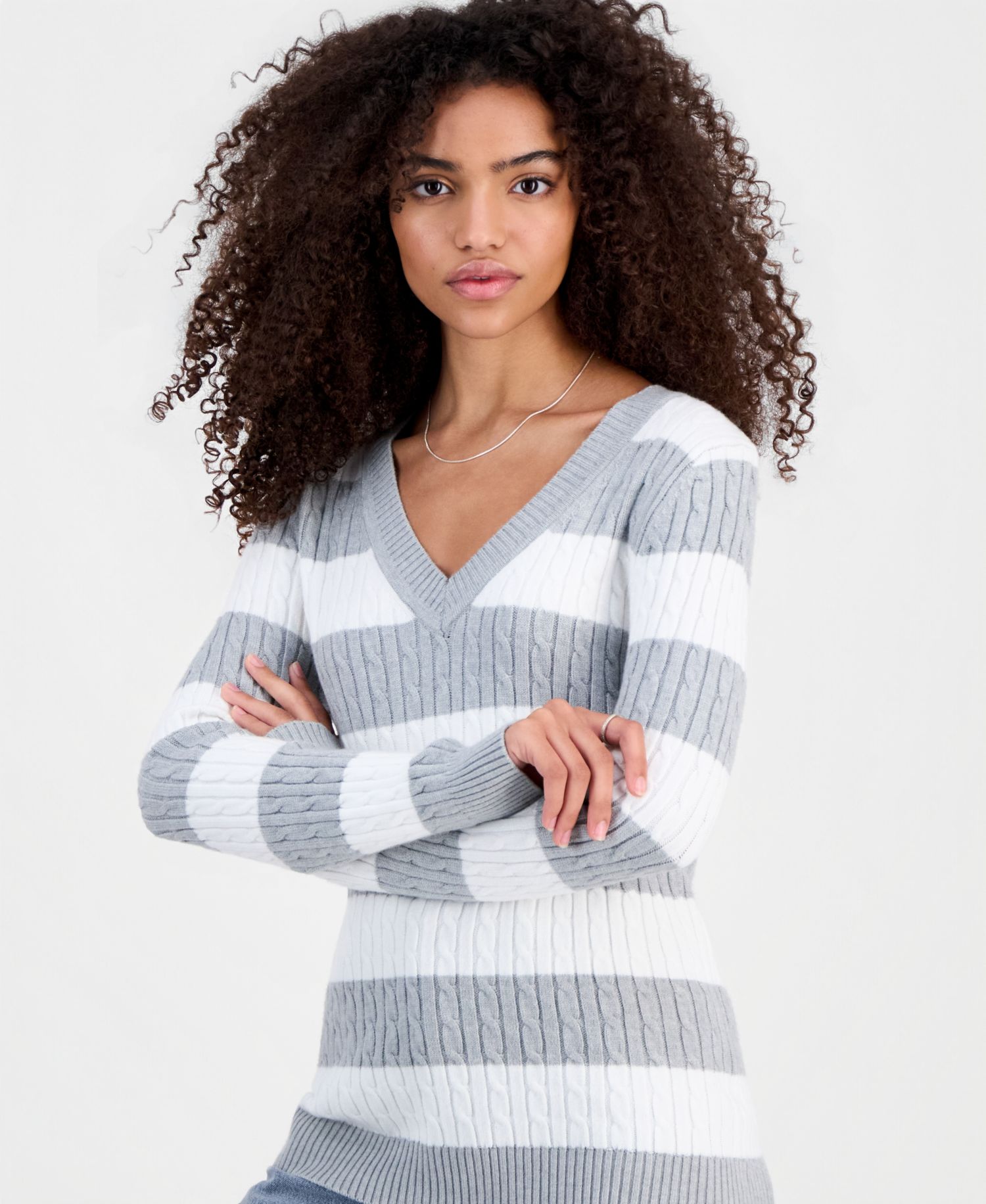 Juniors' Longline V-Neck Cable-Knit Sweater