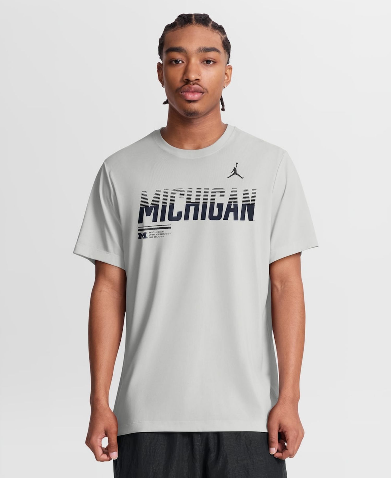 Men's Gray Michigan Wolverines Sideline Legend Dri-FIT T-Shirt