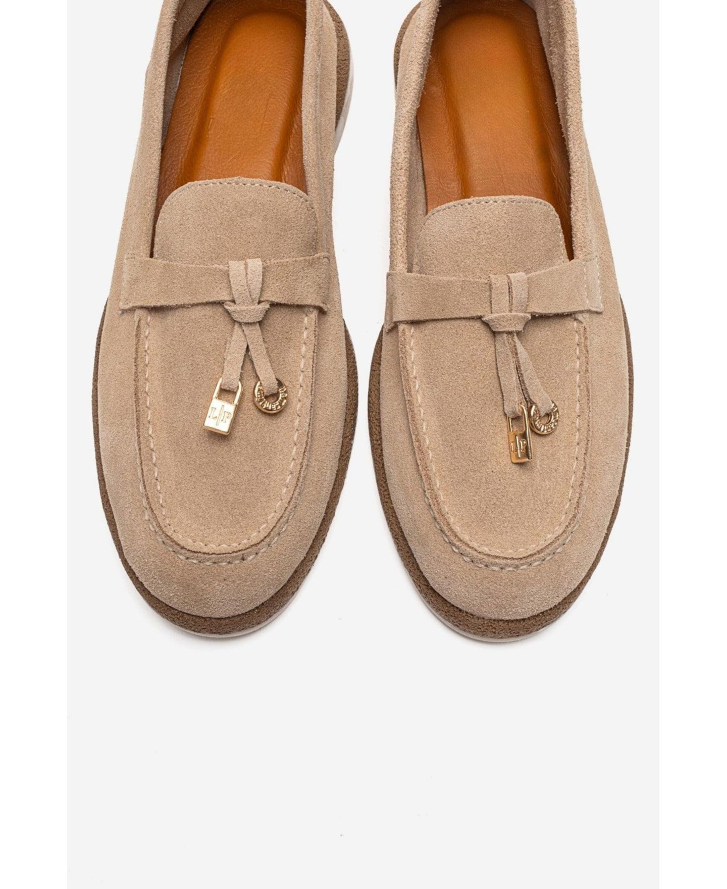 Женские туфли Forever & Always Shoes Ilvena Leather Loafer, цвет: Бежевый замшевый — фото 5