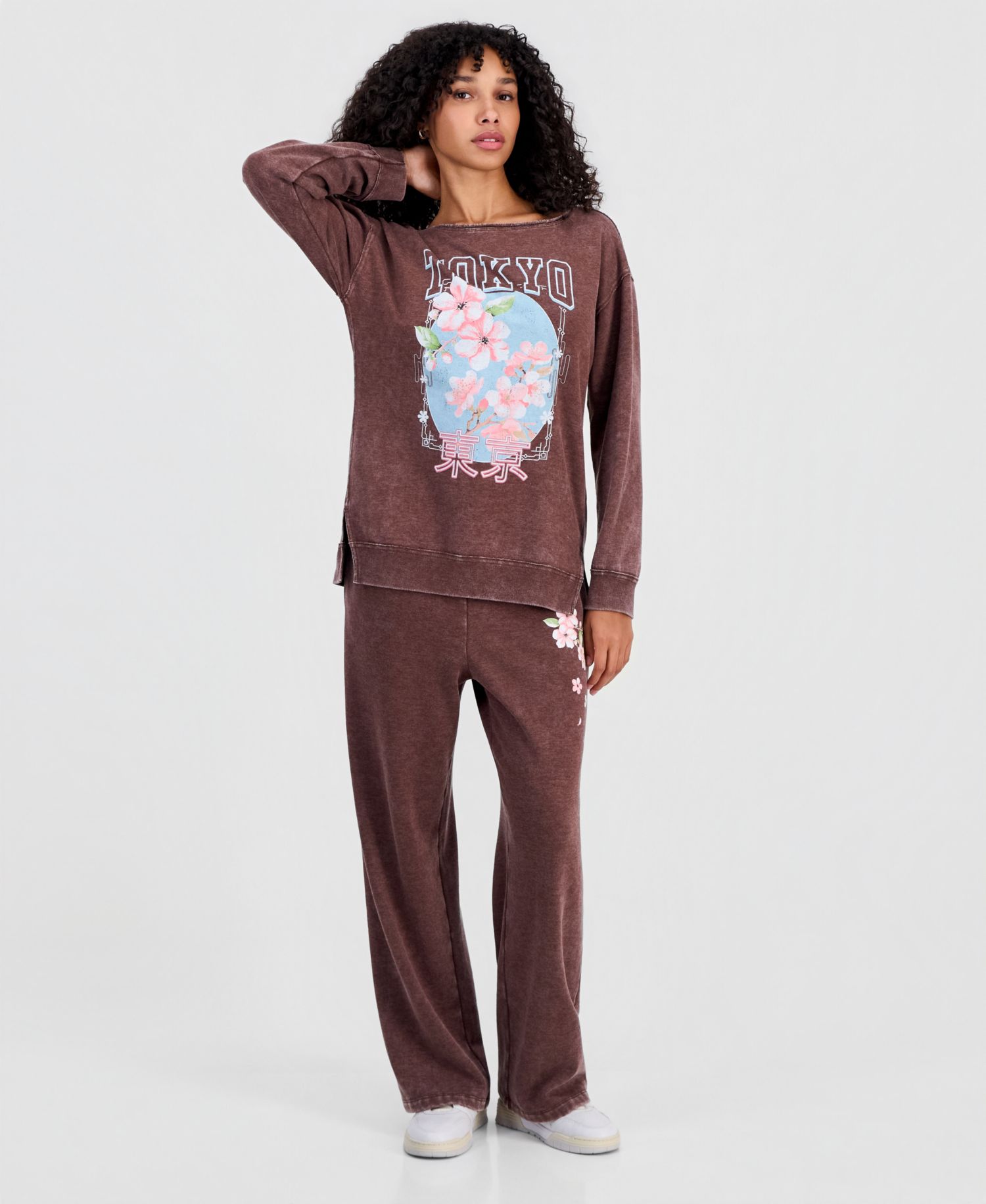 Juniors' Tokyo Flower Mineral-Wash Boat-Neck Fleece Sweatshirt