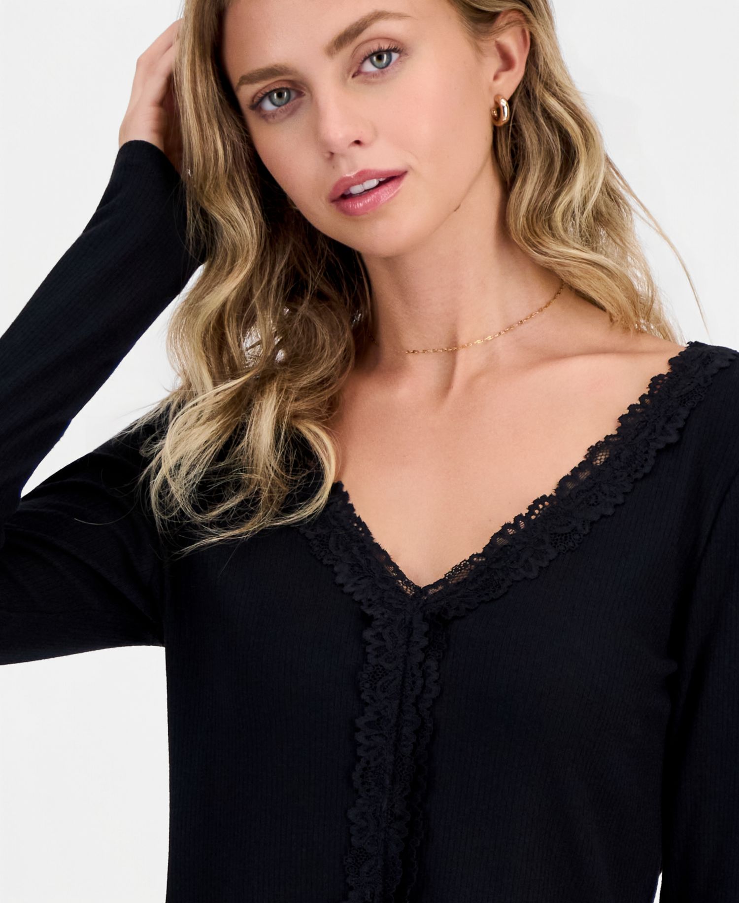 Juniors' Lace-Trim Ribbed Knit Top