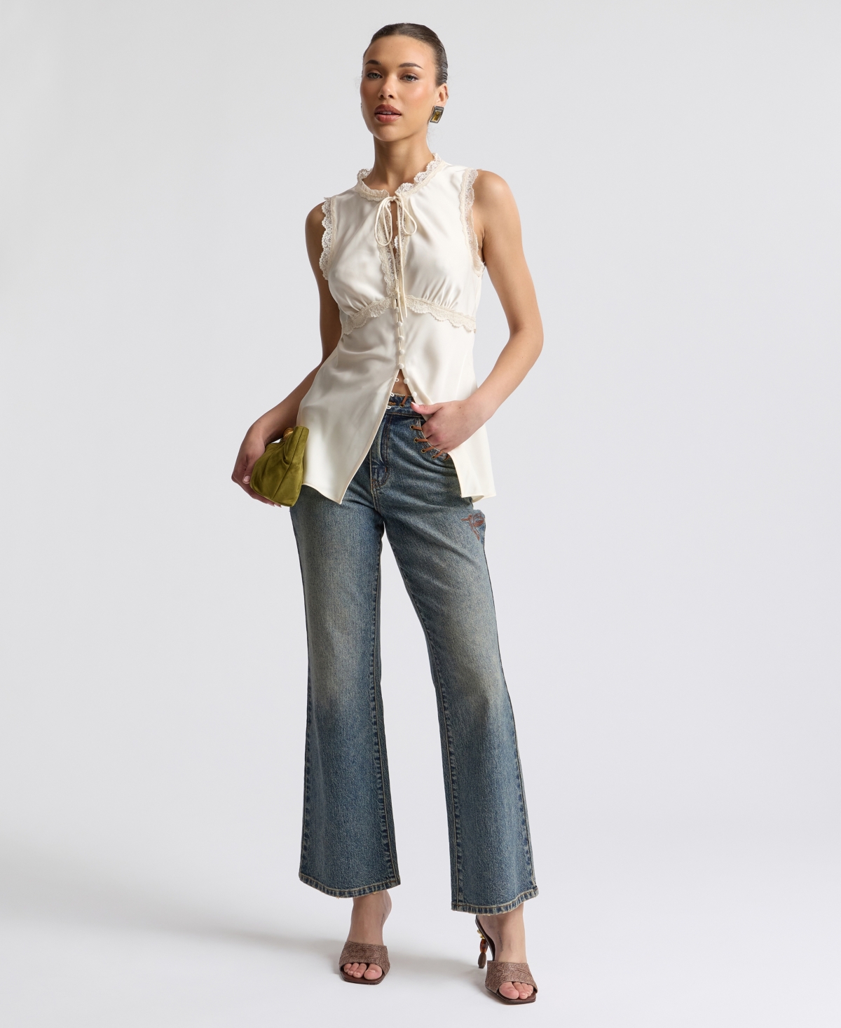 Avec Les Filles Women's Keyhole Cutaway Empire Top