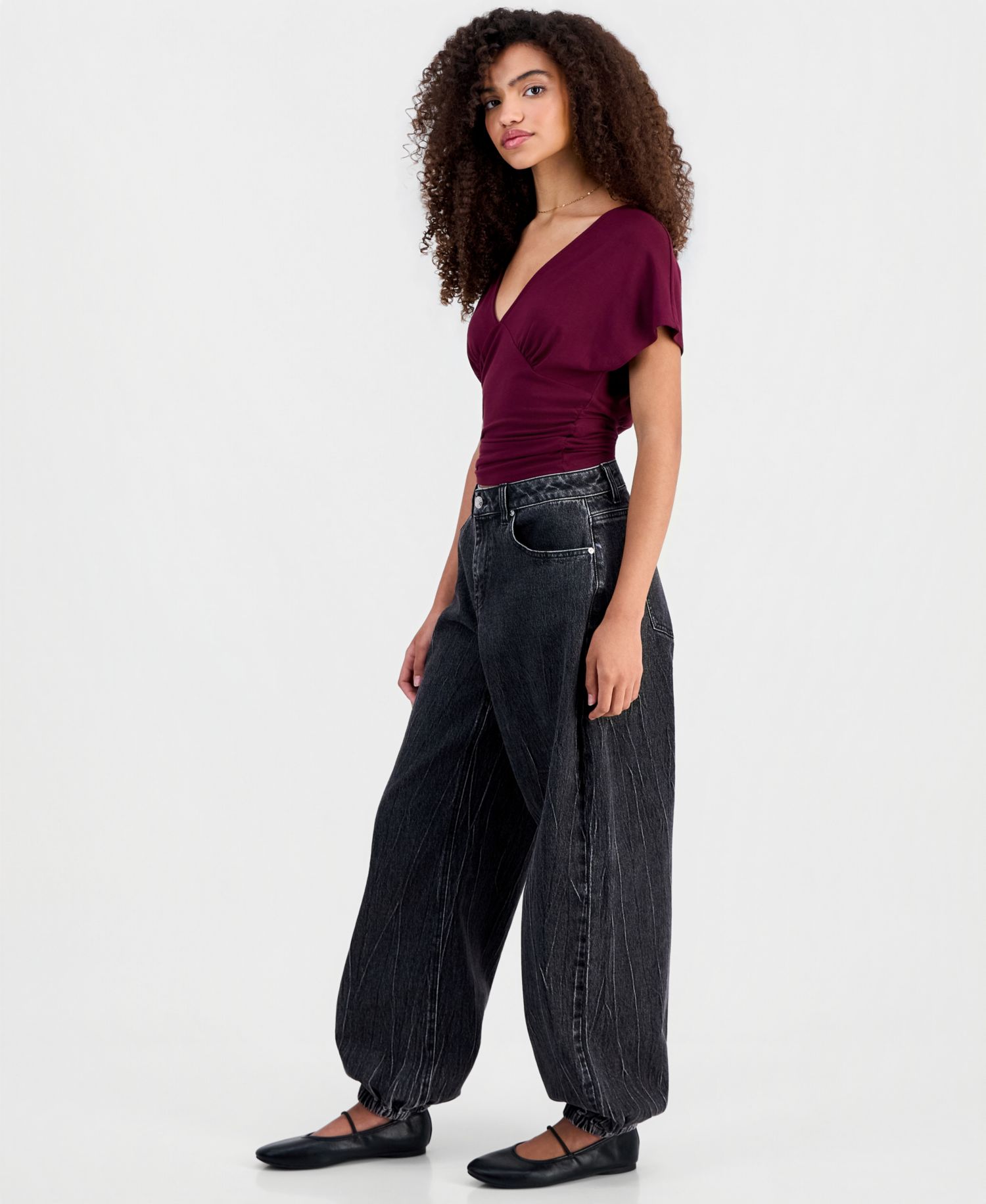 Juniors' Balloon-Leg Jogger Jeans